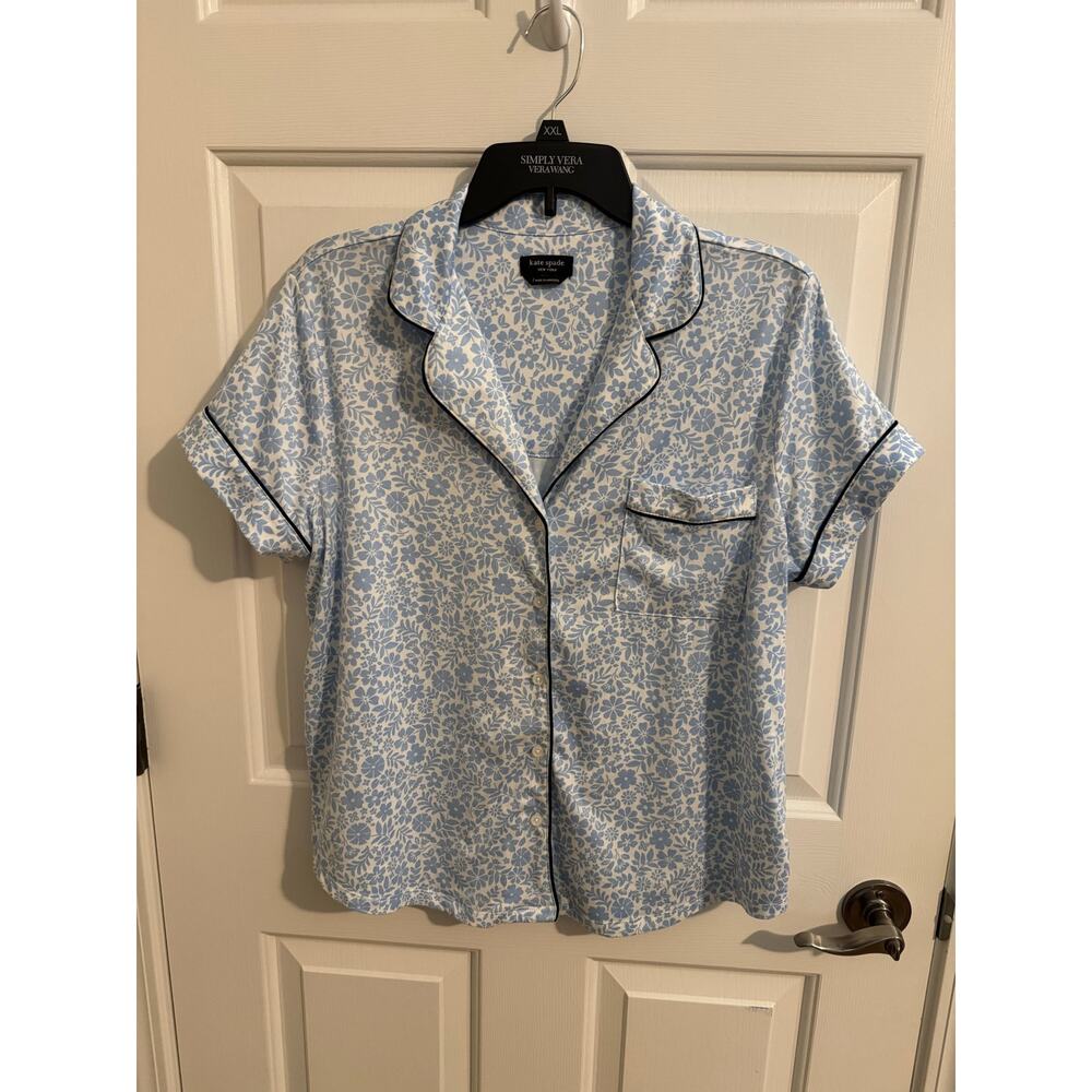 Kate Spade New York 2 pc Short Sleeve Pajama Crop Set Blue Floral Piping Size L - Picture 2 of 10